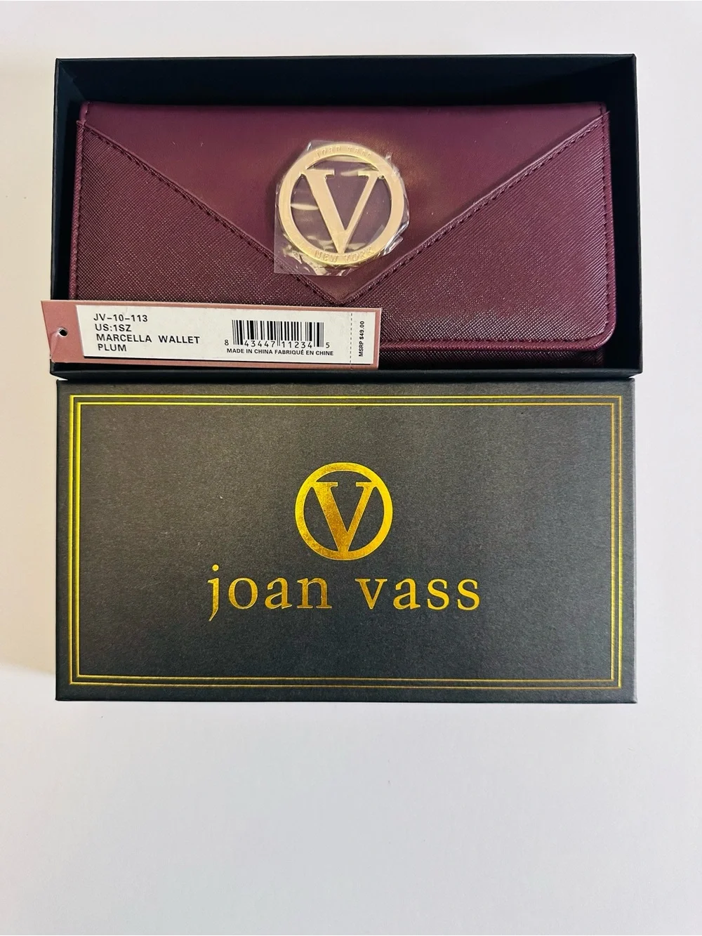 ✨ NWT JOAN VASS “MARCELLA” PLUM WALLET — MSRP $49 ✨